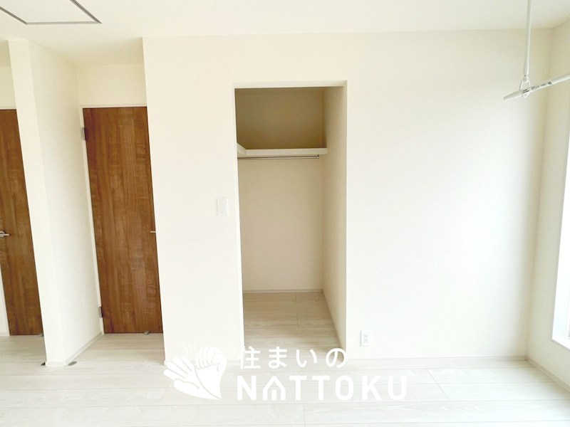 加古郡播磨町大中 内観写真（収納）