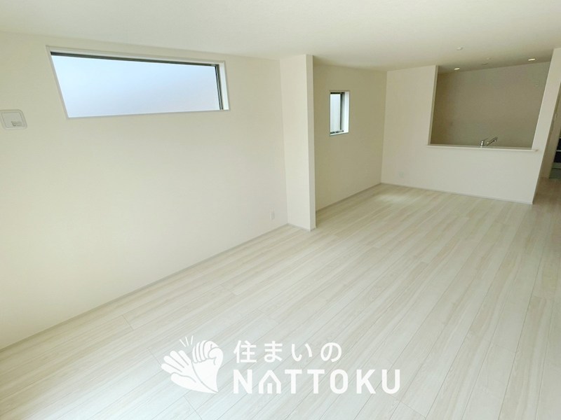 明石市魚住町金ケ崎 内観写真（リビング）