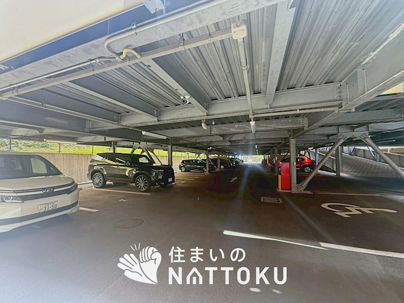 香里ケ丘七丁目アーバンライフ　 共用部写真（駐車場）