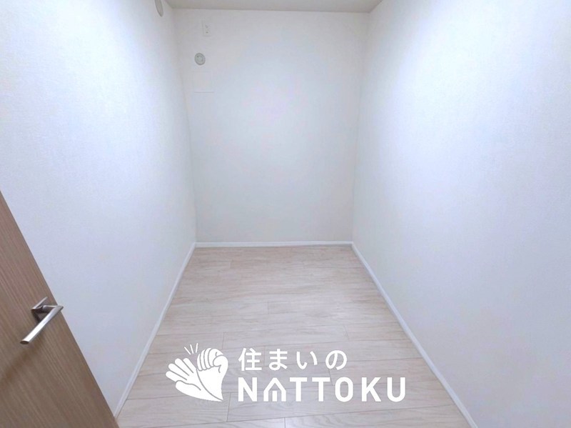ファインレジデンス枚方香里園町 内観写真（収納）