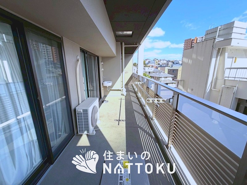 ファインレジデンス枚方香里園町 現地写真（バルコニー）