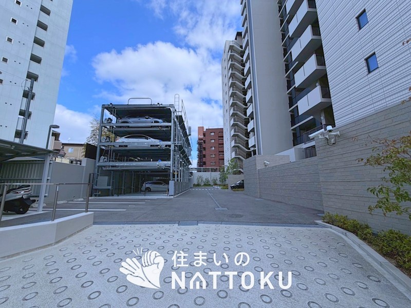 ファインレジデンス枚方香里園町 共用部写真（駐車場）