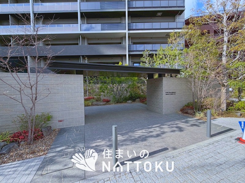 ファインレジデンス枚方香里園町 共用部写真（エントランス）