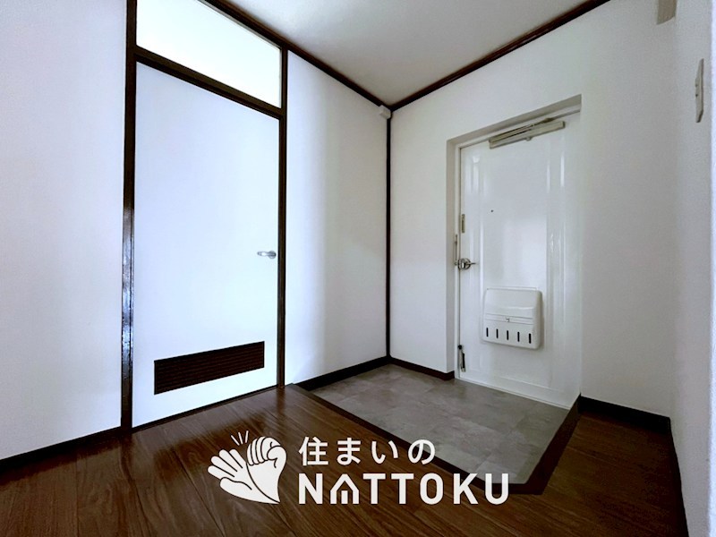 グリーンヒル光善寺住宅　第五棟 現地写真（玄関）