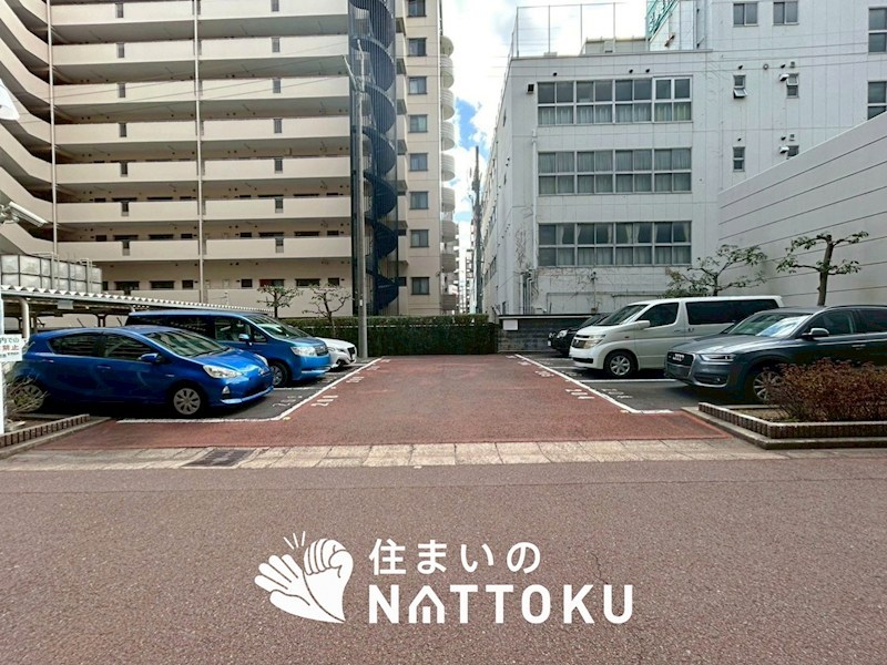 ローズハイツ香里園　3号棟 共用部写真（駐車場）
