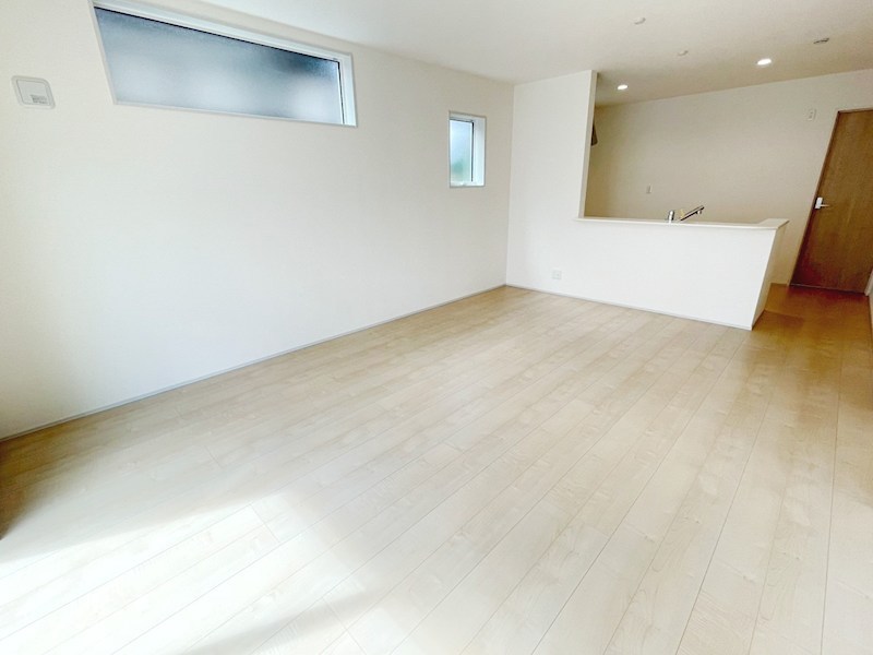羽曳野市はびきの　1号地 同仕様写真（リビング）