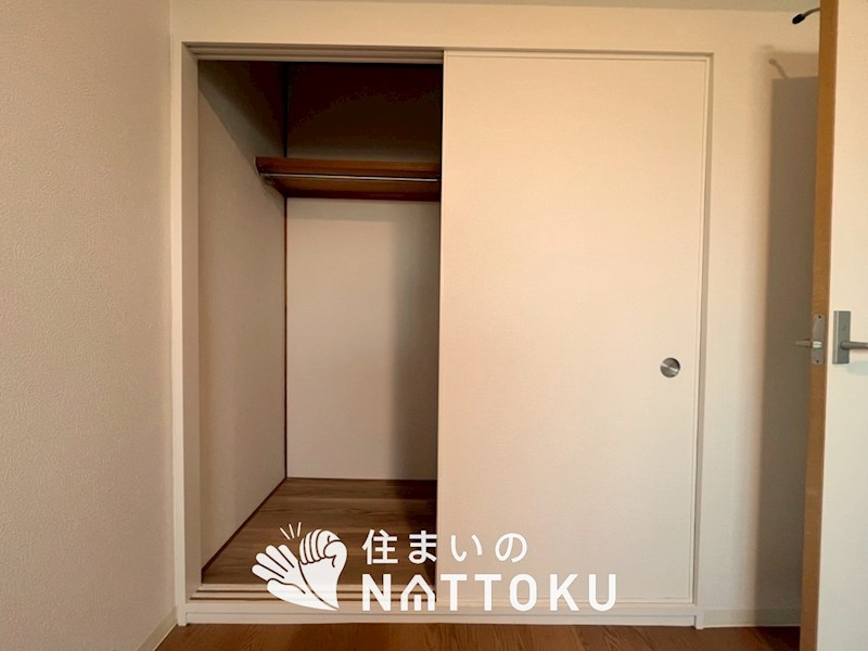 寝屋川サンハイツ　A棟 内観写真（収納）