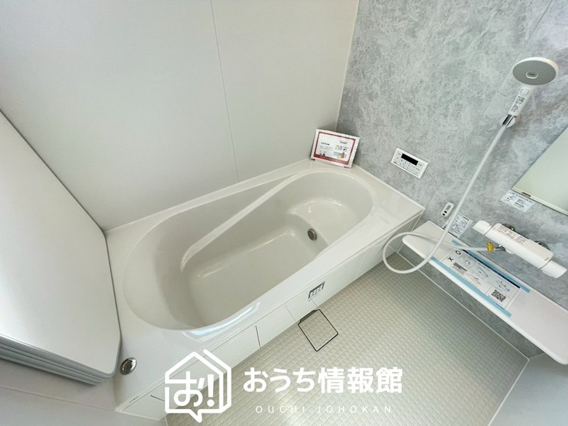 羽島市竹鼻町狐穴　1号地 内観写真（浴室）