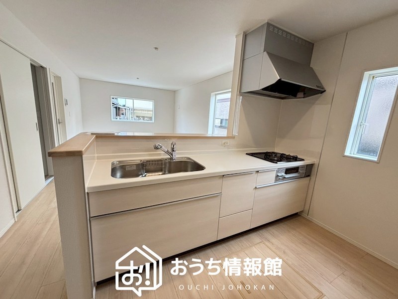 江南市赤童子町白山　第2期　 内観写真（キッチン）