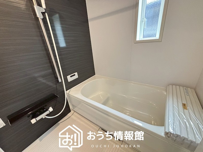 江南市赤童子町白山　第2期　 内観写真（浴室）