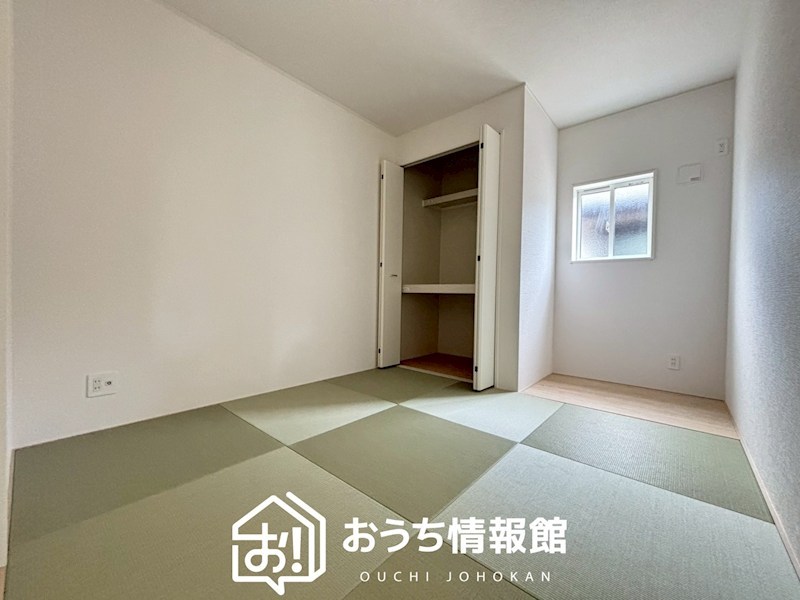 江南市赤童子町白山　第2期　 内観写真（リビング以外の居室）