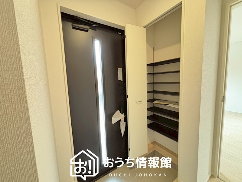 江南市赤童子町白山　第2期　 現地写真（玄関）