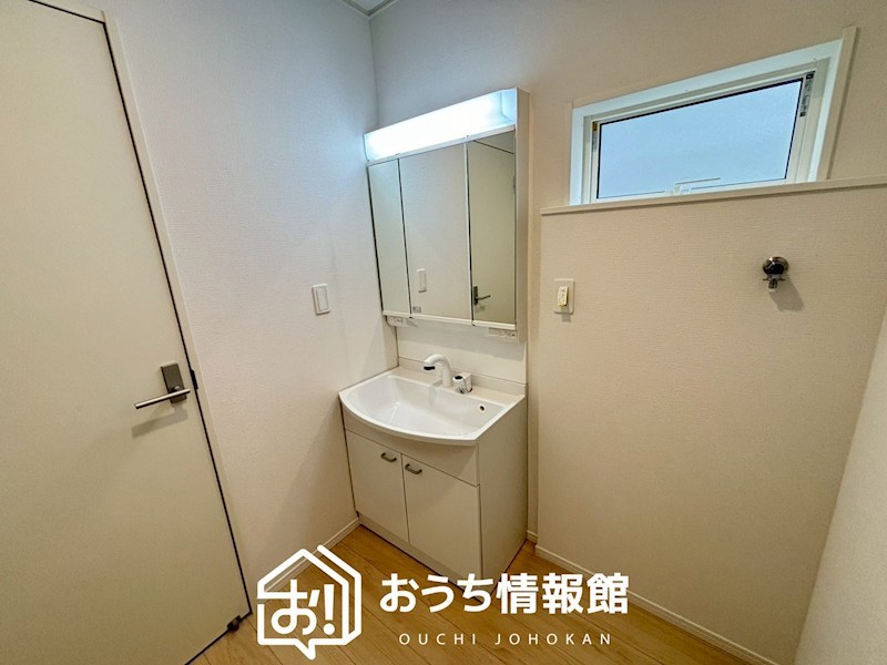 江南市赤童子町白山　第2期　 内観写真（洗面台・洗面所）