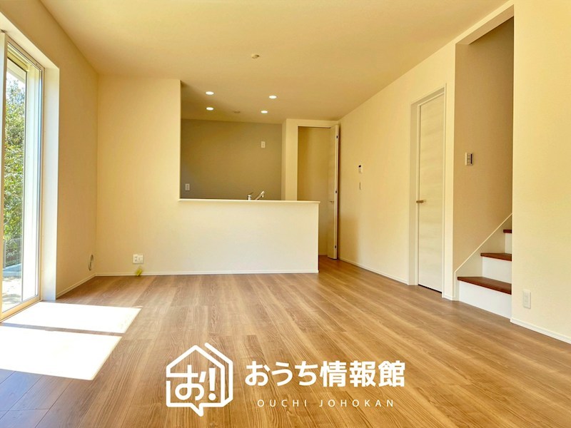 犬山市羽黒古市場　第1期　2号地  内観写真（リビング）