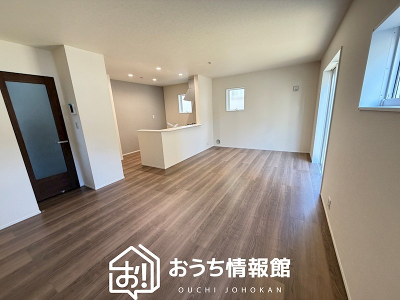 犬山市上野新町　 内観写真（リビング）