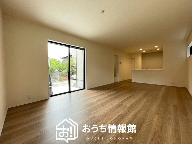 犬山市富岡新町　 内観写真（リビング）