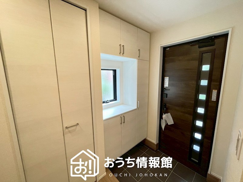 犬山市富岡新町　 現地写真（玄関）
