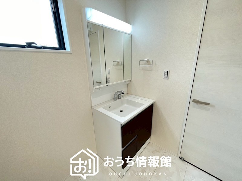 犬山市富岡新町　 内観写真（洗面台・洗面所）