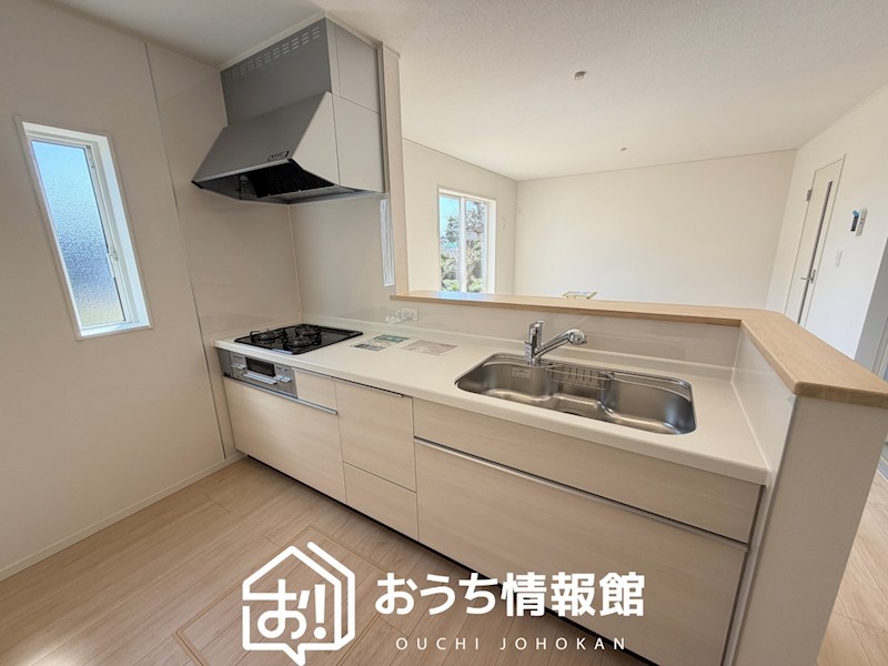 一宮市萩原町西御堂　第2期　 内観写真（キッチン）