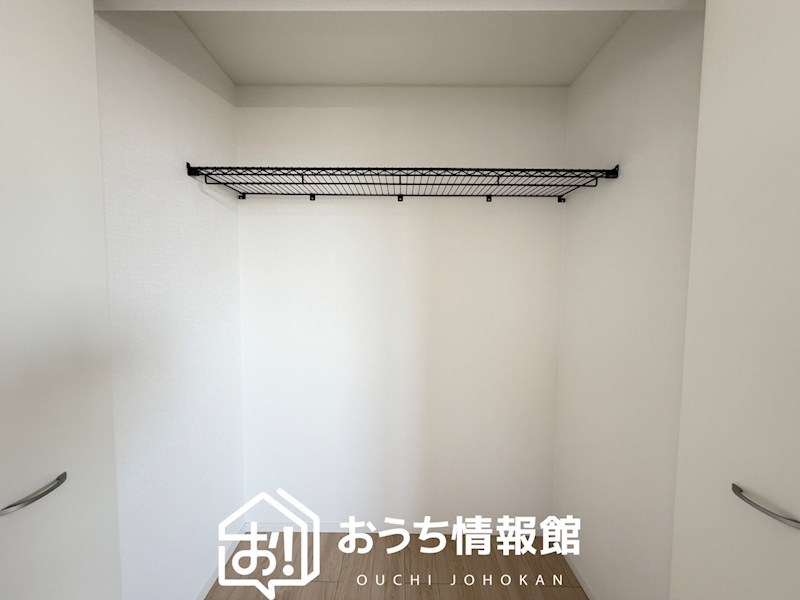一宮市萩原町西御堂　第2期　 内観写真（収納）
