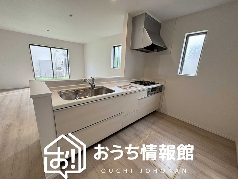 一宮市西島町　 内観写真（キッチン）
