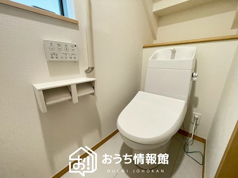 一宮市三ツ井　A号地 内観写真（トイレ）