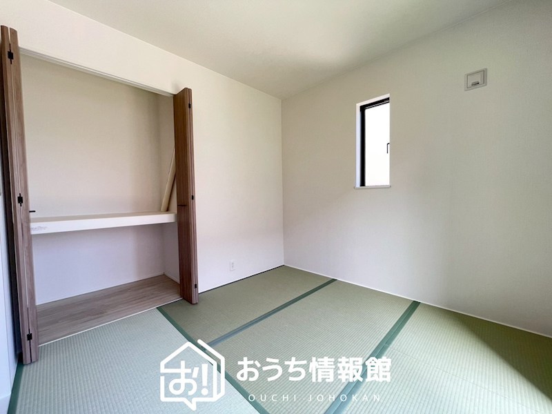 一宮市浅井町河端流　第1期 内観写真（リビング以外の居室）