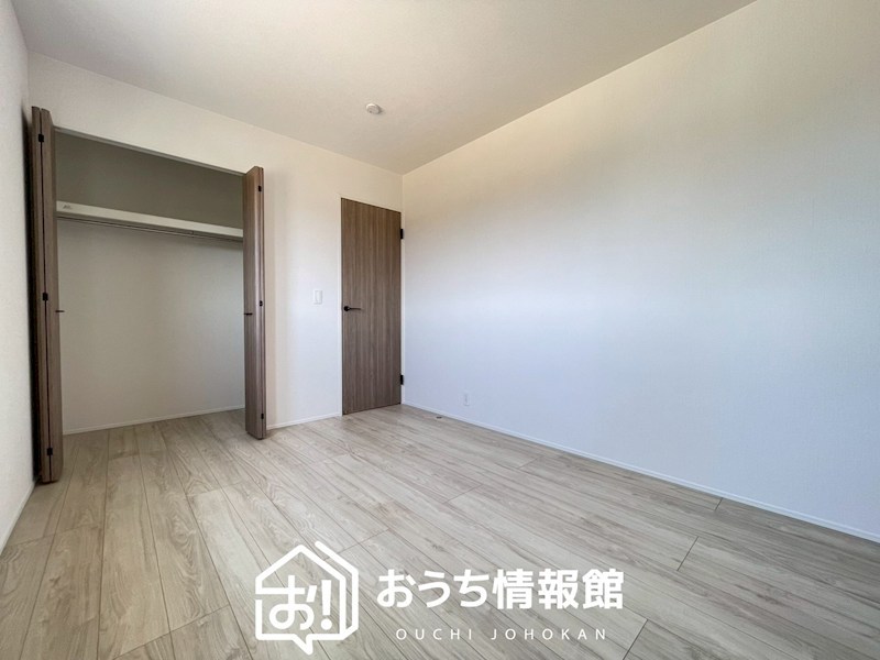 一宮市浅井町河端流　第1期 内観写真（リビング以外の居室）
