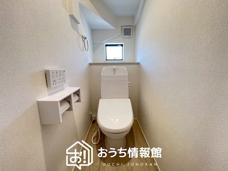 一宮市浅井町河端流　第1期 内観写真（トイレ）