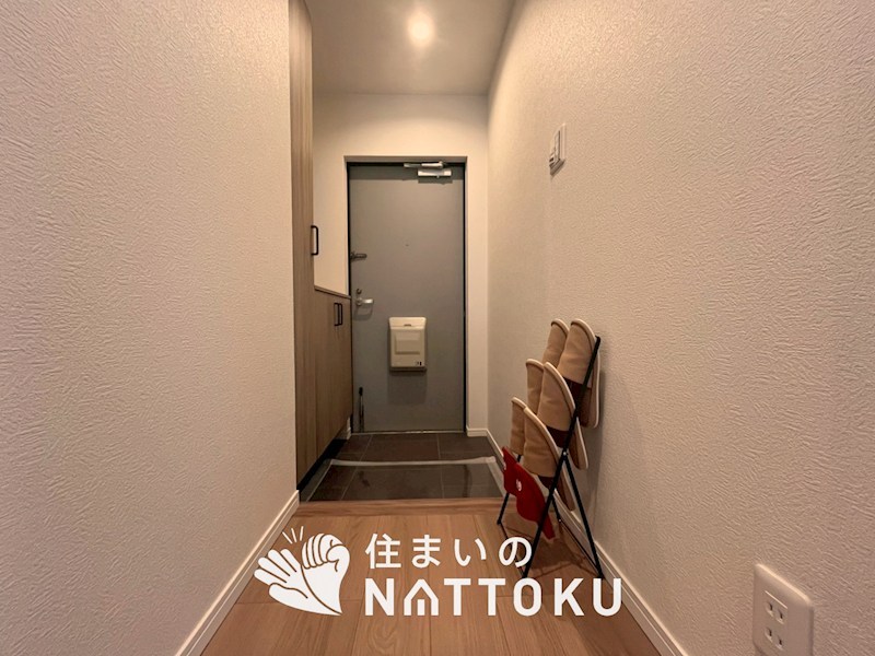オークヒルズ香里四番館 現地写真（玄関）