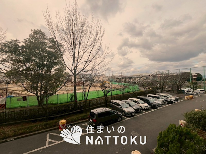 オークヒルズ香里四番館 眺望写真