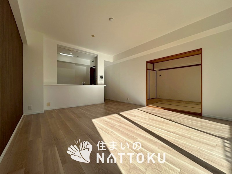 オークヒルズ香里弐番館  内観写真（リビング）