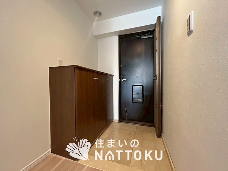 オークヒルズ香里弐番館  現地写真（玄関）