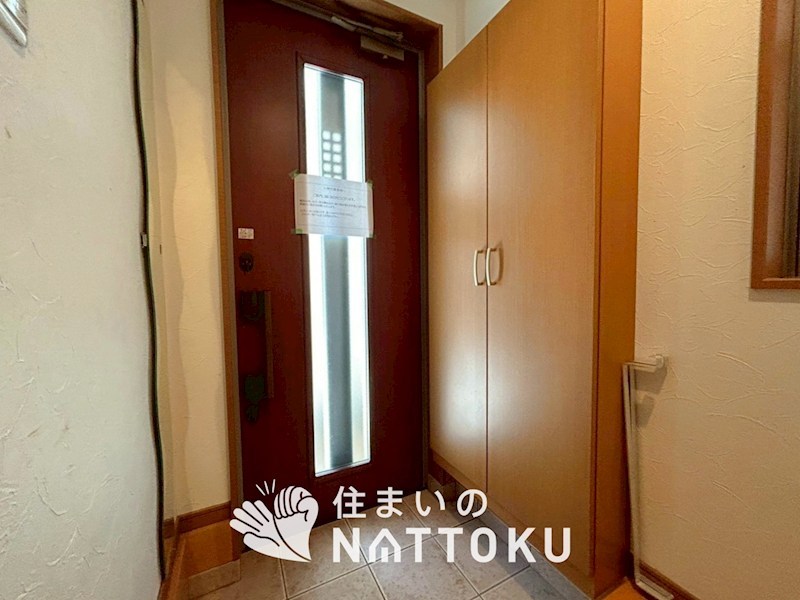 寝屋川市香里南之町 現地写真（玄関）