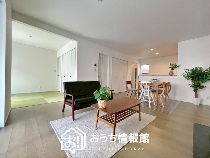 羽島郡岐南町伏屋　A号地 内観写真（リビング）