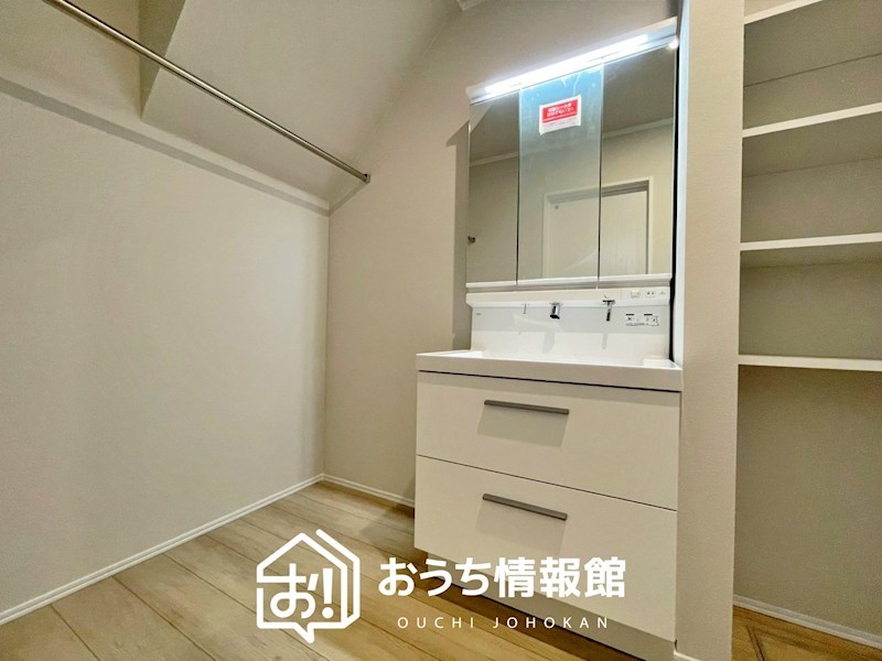 羽島郡岐南町伏屋　B号地 内観写真（洗面台・洗面所）