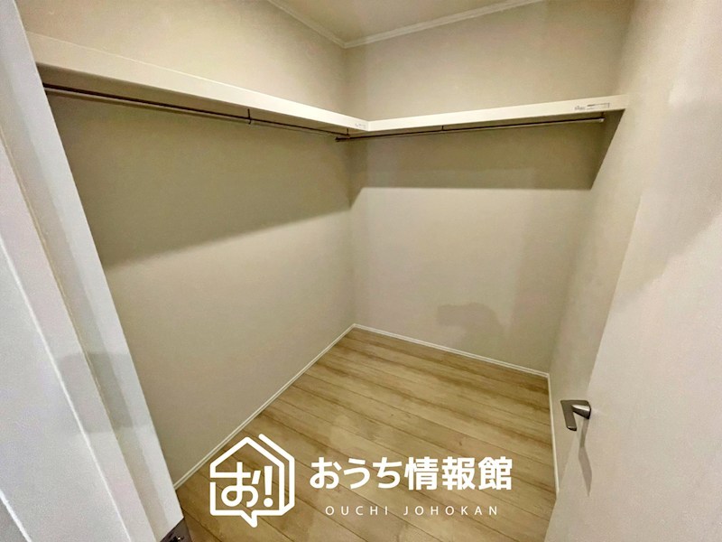 羽島郡岐南町伏屋　B号地 内観写真（収納）