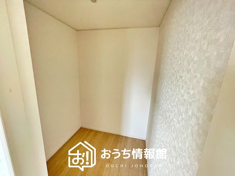 各務原市鵜沼西町　第1期　1号地 内観写真（収納）