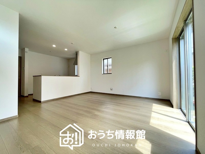 江南市慈光堂町南　 内観写真（リビング）