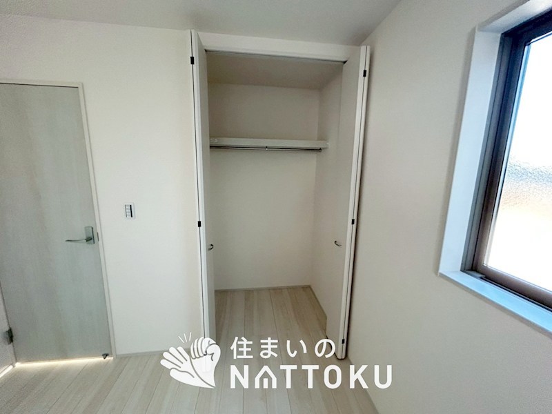 野洲市冨波甲　第3期　1号地 内観写真（収納）
