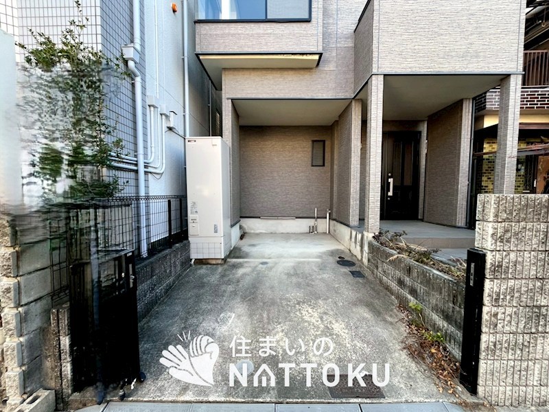 寝屋川市幸町 現地写真（駐車場）