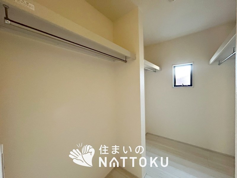 野洲市冨波甲　第3期　2号地 内観写真（収納）
