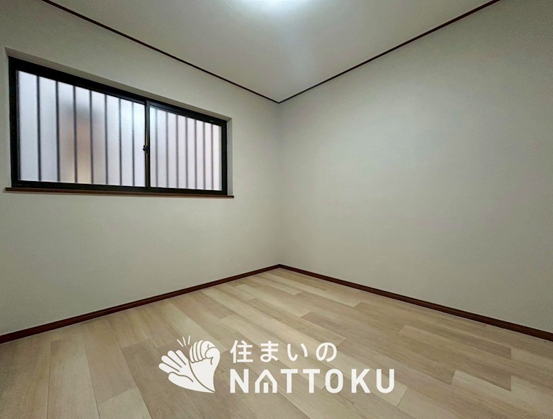 寝屋川市池田西町 内観写真（リビング以外の居室）