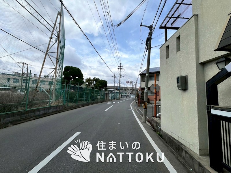 寝屋川市中木田町 現地写真（前面道路含む現地写真）