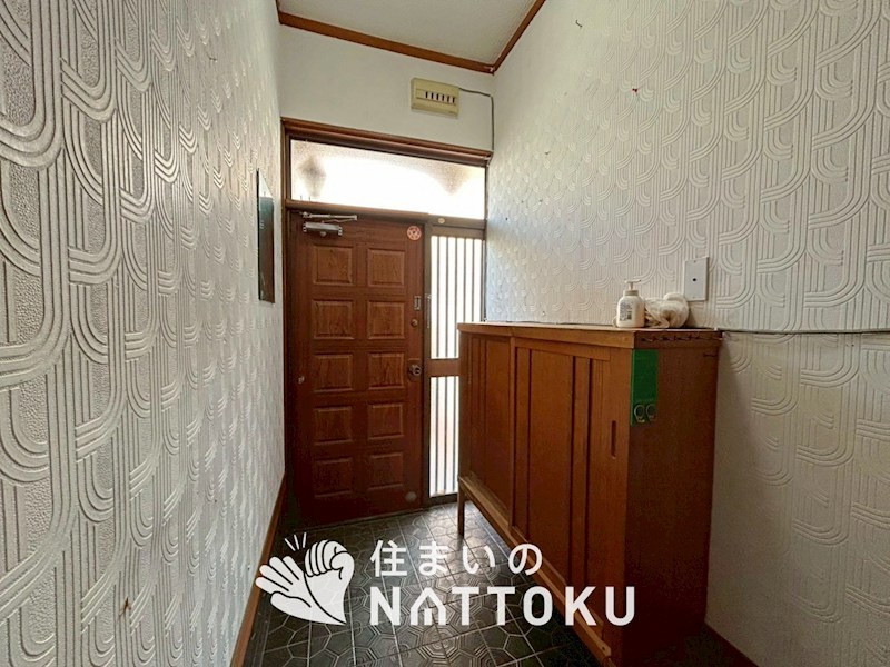 寝屋川市池田本町  現地写真（玄関）