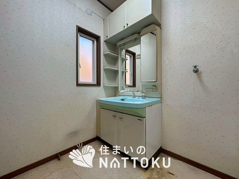 寝屋川市成田南町　 内観写真（洗面台・洗面所）