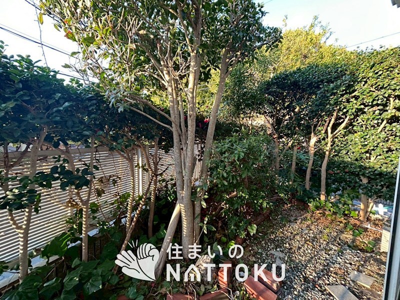寝屋川市成田南町　 現地写真（庭）