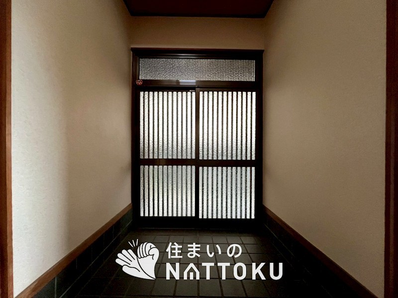 寝屋川市高宮あさひ丘 現地写真（玄関）
