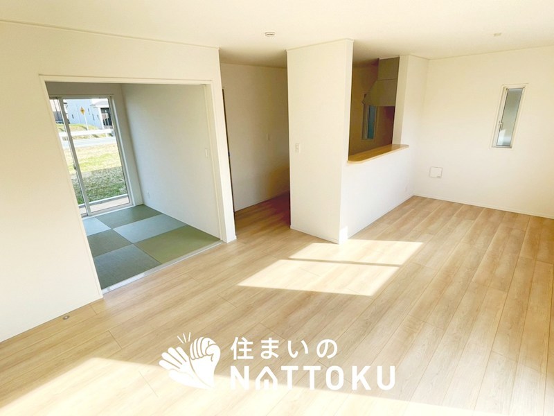 小野市神明町　第10期　2号地 内観写真（リビング）