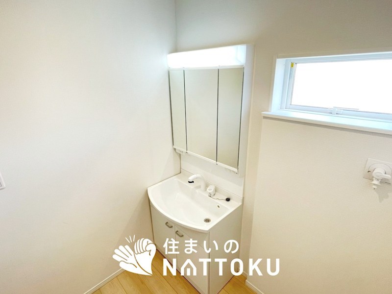 小野市神明町　第10期　2号地 内観写真（洗面台・洗面所）